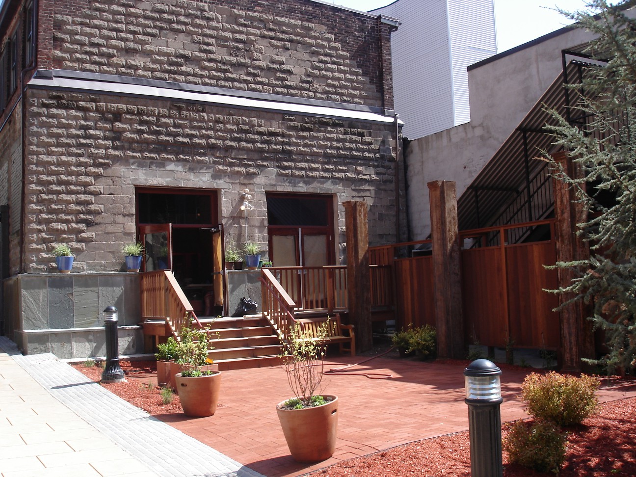 Commercial Remodeling Expert Guide to Commercial Building